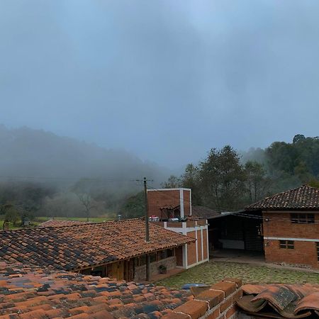 Rancho Campestre Virgen Del Rio Hotel ซากัตลัน ภายนอก รูปภาพ