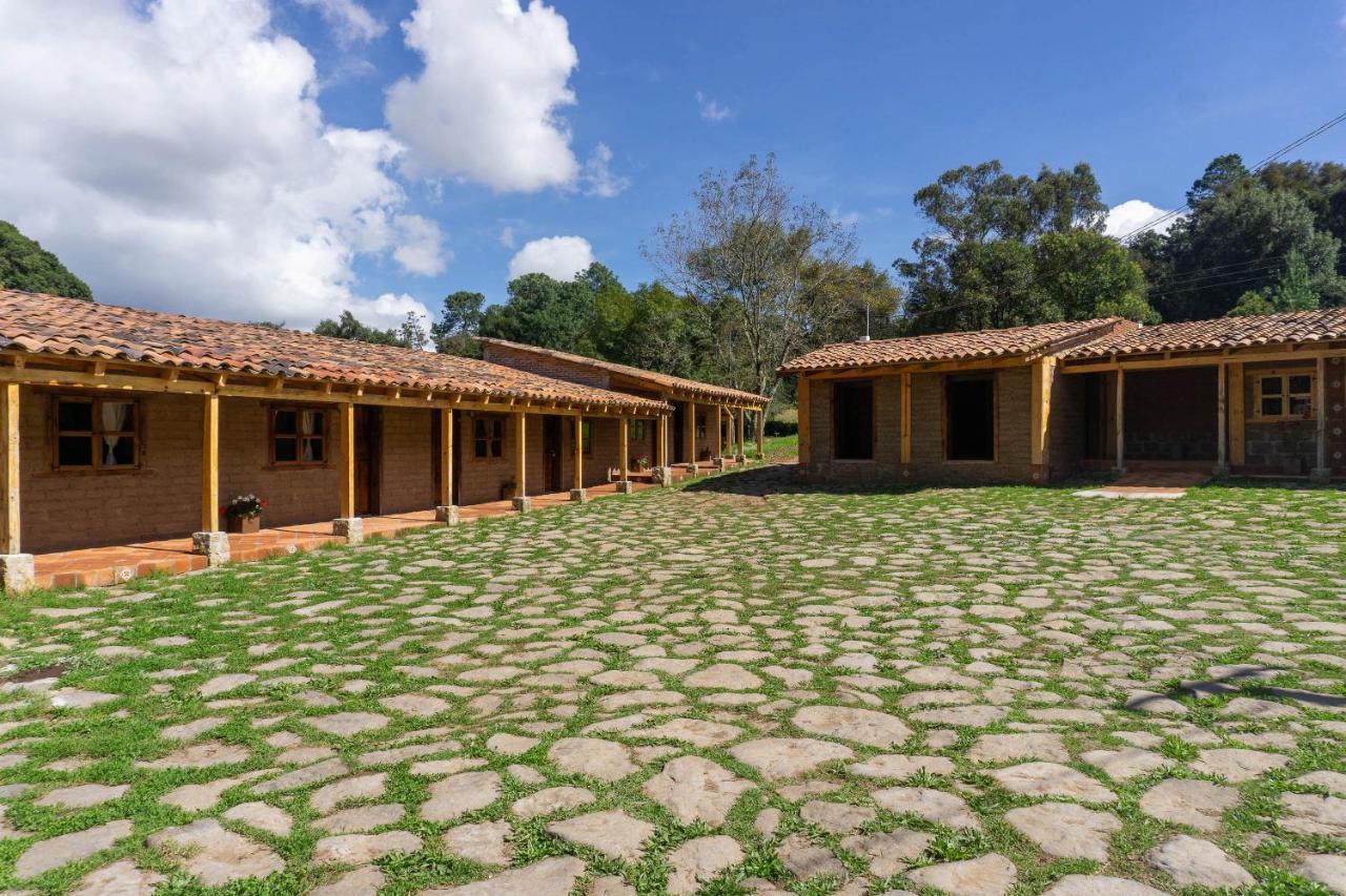 Rancho Campestre Virgen Del Rio Hotel ซากัตลัน ภายนอก รูปภาพ