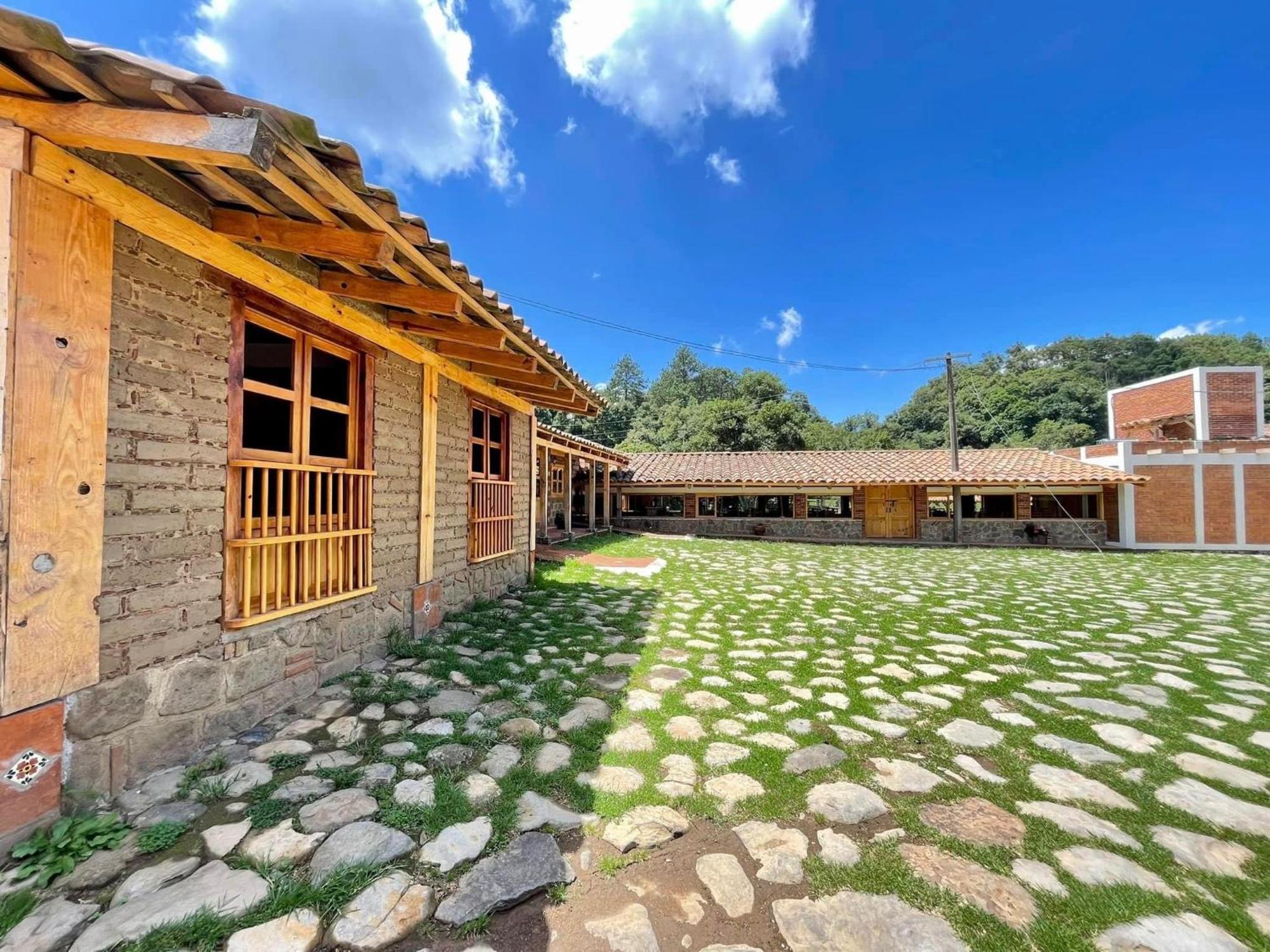 Rancho Campestre Virgen Del Rio Hotel ซากัตลัน ภายนอก รูปภาพ